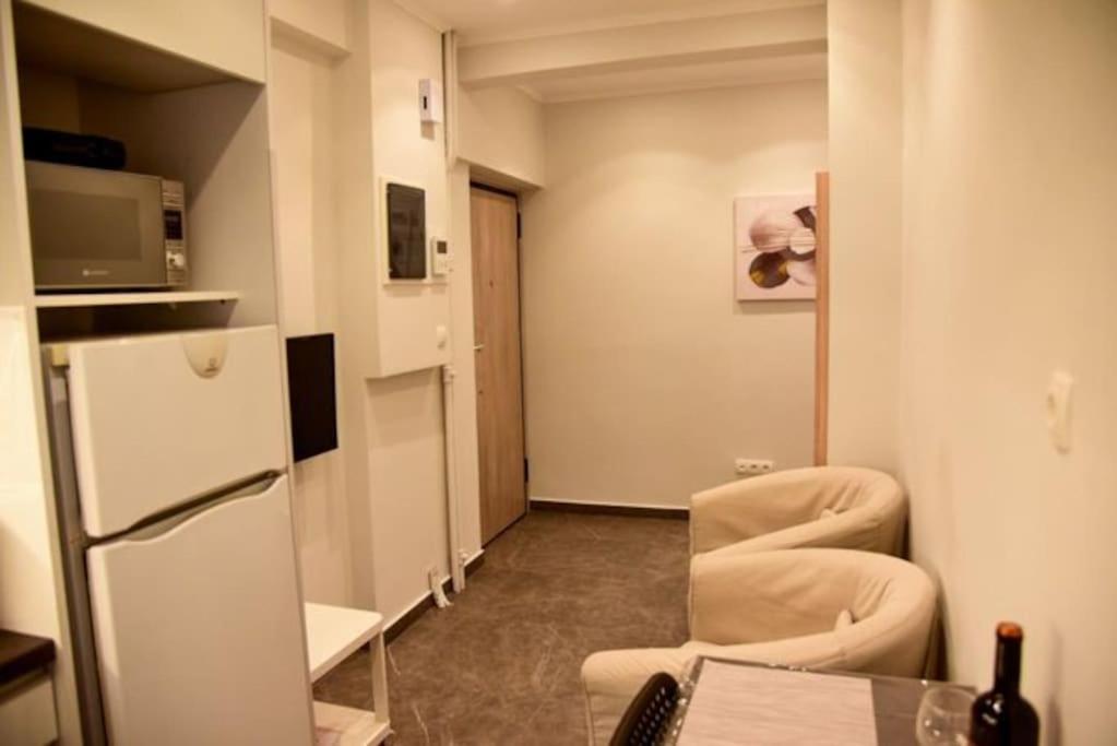 Ομορφο Διαμερισμα Apartment Athens Ngoại thất bức ảnh